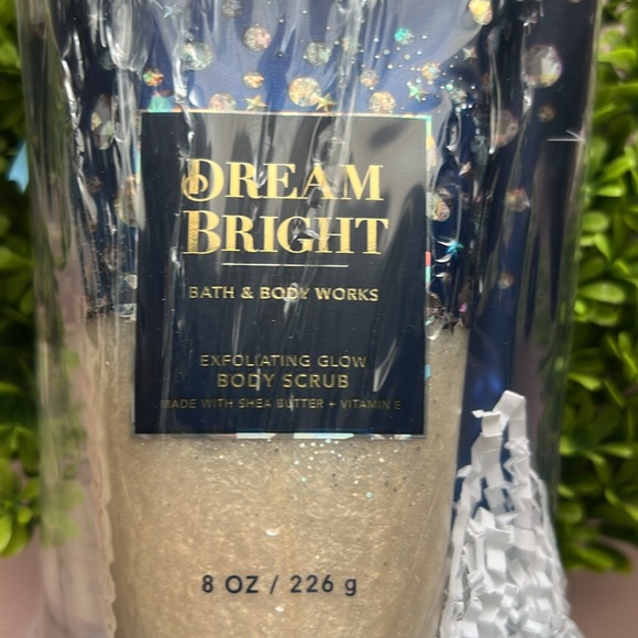 Bath and Body works Dream Bright 3 Pc gift set - Picture 2 of 5
